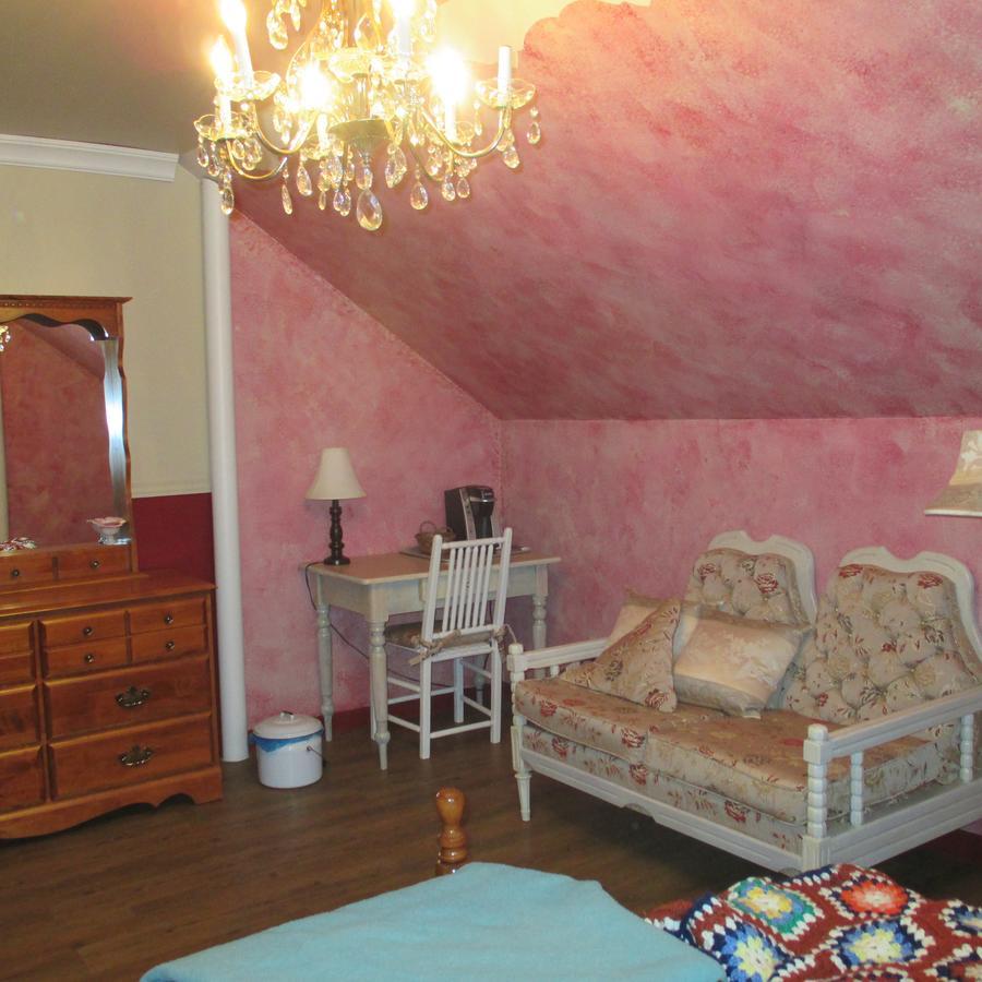 Gite Agricole Les Lilas B&B - Chambre d'hôtes Saint Wenceslas Exterior foto