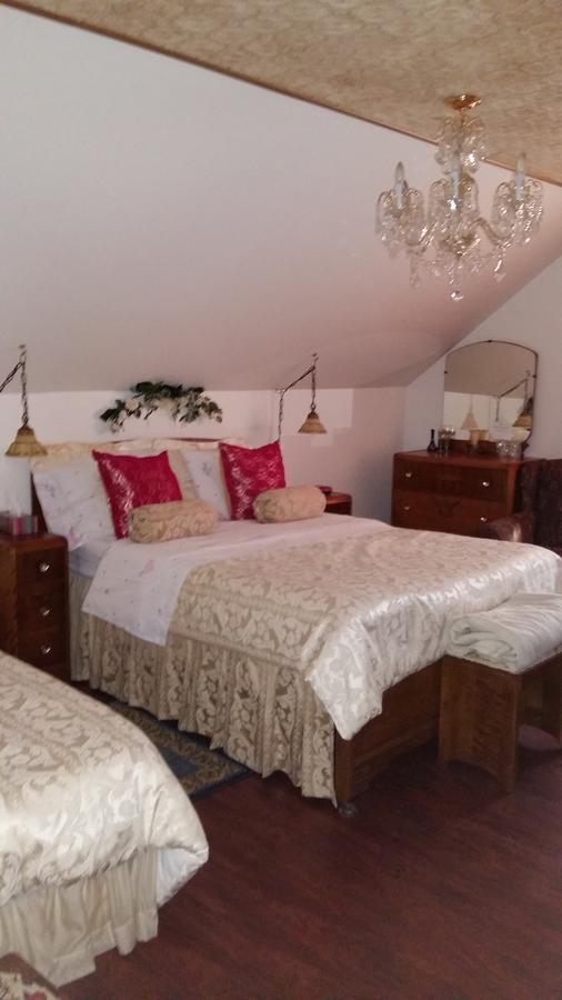 Gite Agricole Les Lilas B&B - Chambre d'hôtes Saint Wenceslas Exterior foto
